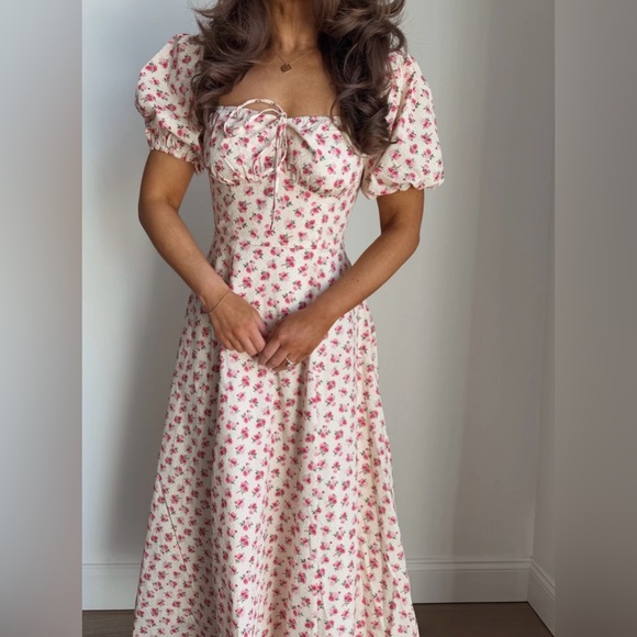 Moon River Pink Floral Midi Dress puff sleeve - Picture 2 of 15